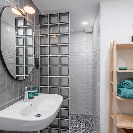 Lägenhet Petit Retreat Loft By Urban Rent *